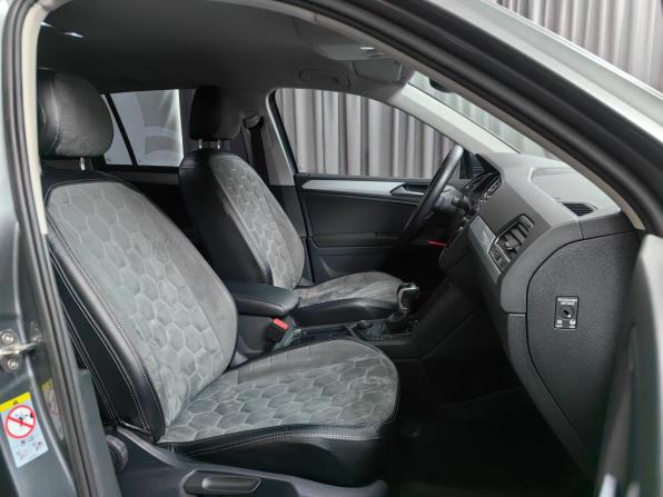 Volkswagen Tiguan II Рестайлинг с пробегом 2021 года, цена 2 699 000 рублей, 75003 км, внедорожник, Автокод Объявления