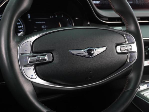 Genesis GV70 I с пробегом 2021 года, цена 4 799 000 рублей, 100993 км, внедорожник, Автокод Объявления