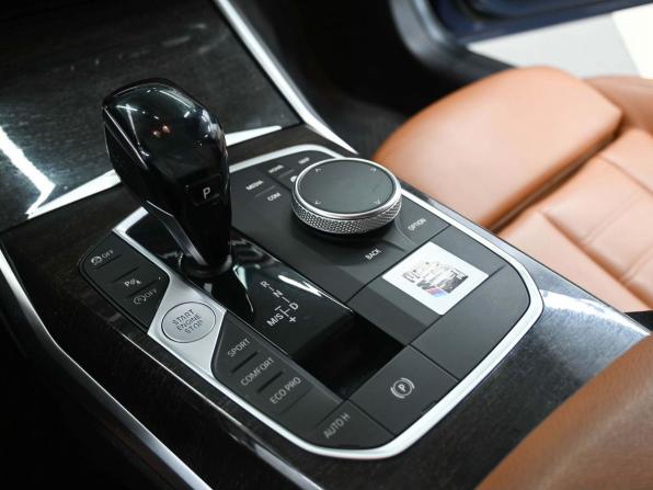 BMW 3 серии VII (G2x) с пробегом 2020 года, цена 3 399 900 рублей, 92000 км, седан, Автокод Объявления