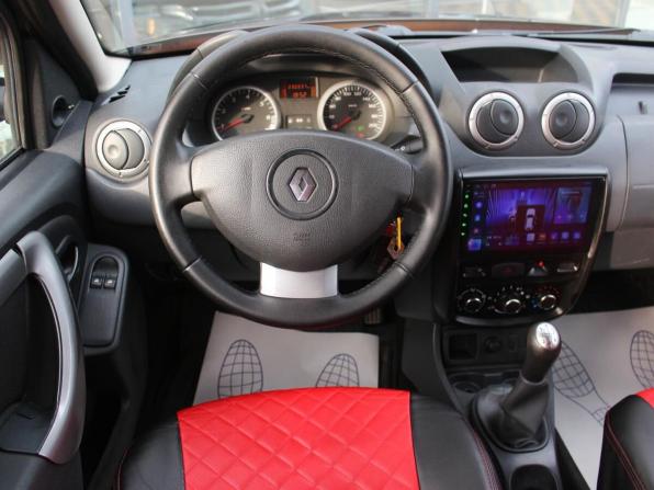 Renault Duster I с пробегом 2013 года, цена 650 000 рублей, 236836 км, внедорожник, Автокод Объявления