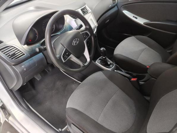 Hyundai Solaris I с пробегом 2011 года, цена 536 000 рублей, 216508 км, хэтчбек, Автокод Объявления