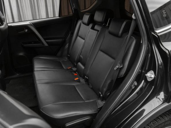 Toyota RAV4 IV (XA40) Рестайлинг с пробегом 2019 года, цена 2 350 000 рублей, 112130 км, внедорожник, Автокод Объявления