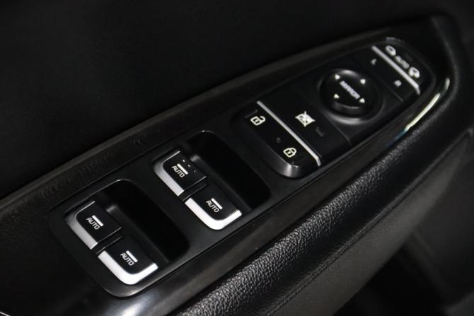 Kia Optima IV Рестайлинг с пробегом 2019 года, цена 1 595 950 рублей, 129902 км, седан, Автокод Объявления