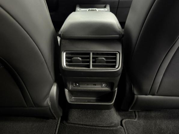 Geely Preface I с пробегом 2024 года, цена 2 835 000 рублей, 29675 км, седан, Автокод Объявления