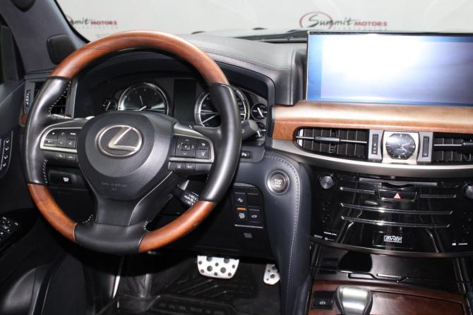 Lexus LX III Рестайлинг 2 с пробегом 2020 года, цена 10 900 000 рублей, 67214 км, внедорожник, Автокод Объявления