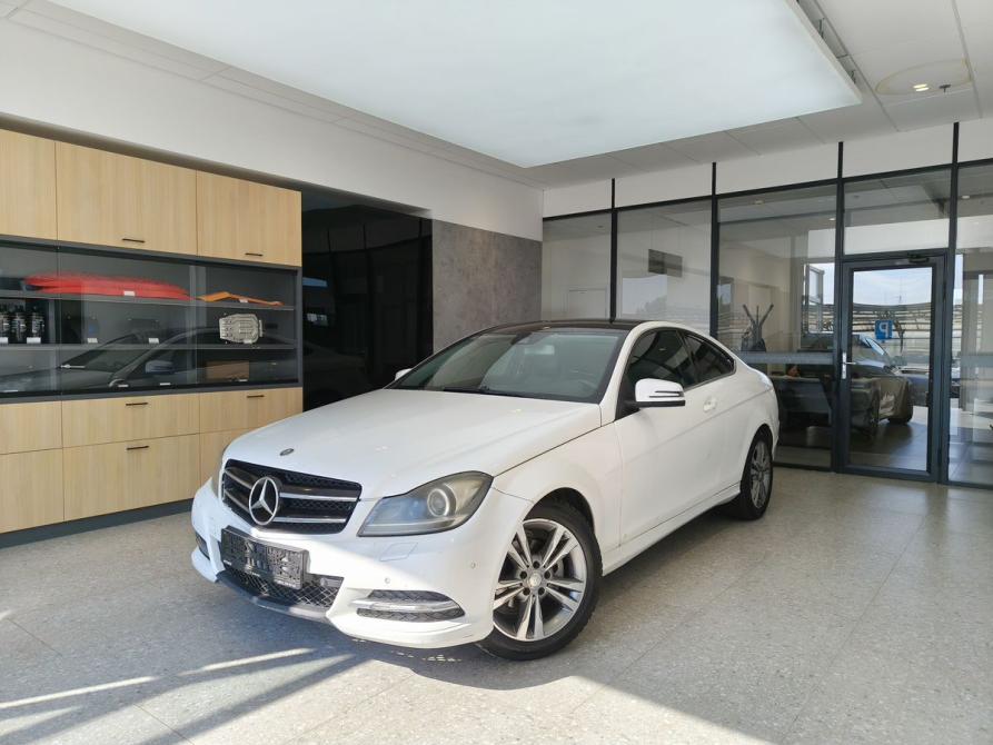 Mercedes-Benz C-Класс III (W204) Рестайлинг Новосибирск  - изображение 1