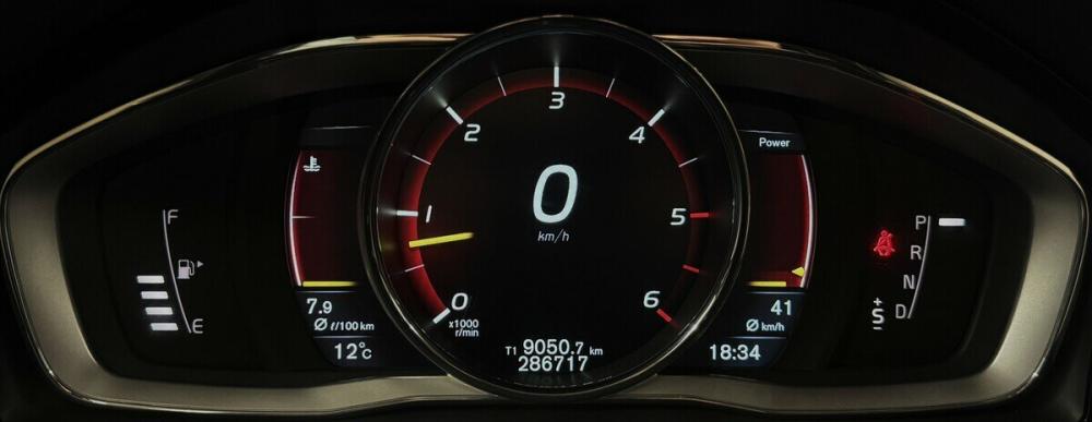 Volvo XC60 I Рестайлинг Москва  - изображение 6