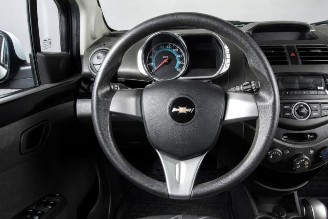 Chevrolet Spark III (M300) Рестайлинг с пробегом 2023 года, цена 1 319 000 рублей, 17000 км, хэтчбек, Автокод Объявления