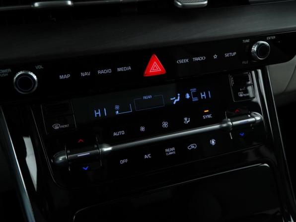 Kia Carnival IV с пробегом 2021 года, цена 4 199 077 рублей, 147973 км, минивэн, Автокод Объявления