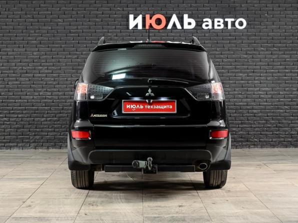 Mitsubishi Outlander II Рестайлинг с пробегом 2009 года, цена 980 000 рублей, 347784 км, внедорожник, Автокод Объявления