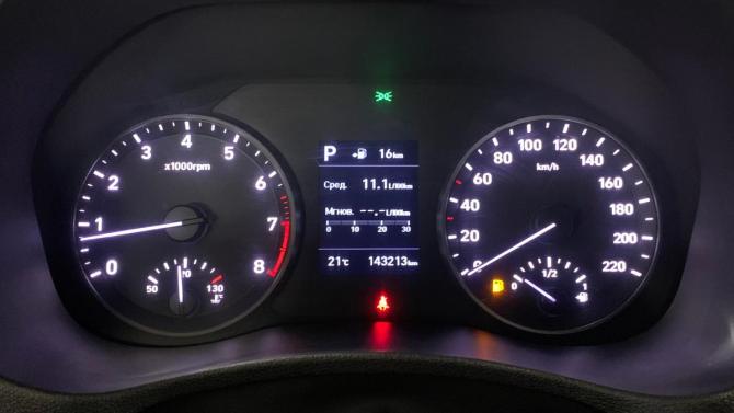 Hyundai Solaris II с пробегом 2018 года, цена 1 280 000 рублей, 143169 км, седан, Автокод Объявления