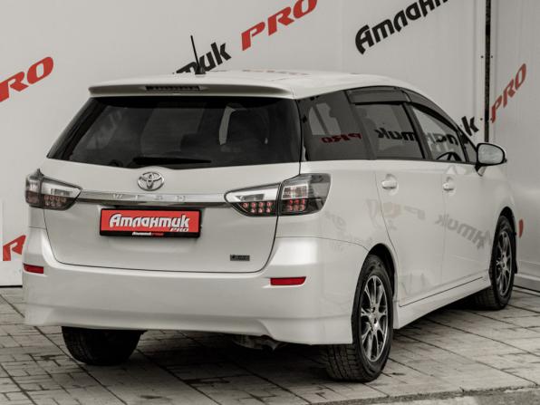 Toyota Wish II Рестайлинг с пробегом 2013 года, цена 1 475 000 рублей, 77764 км, минивэн, Автокод Объявления