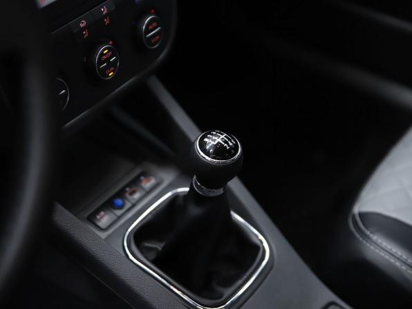 Volkswagen Golf V с пробегом 2007 года, цена 390 000 рублей, 225874 км, хэтчбек, Автокод Объявления