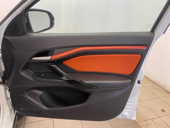 Lada (ВАЗ) Vesta I с пробегом 2019 года, цена 948 000 рублей, 117000 км, универсал, Автокод Объявления