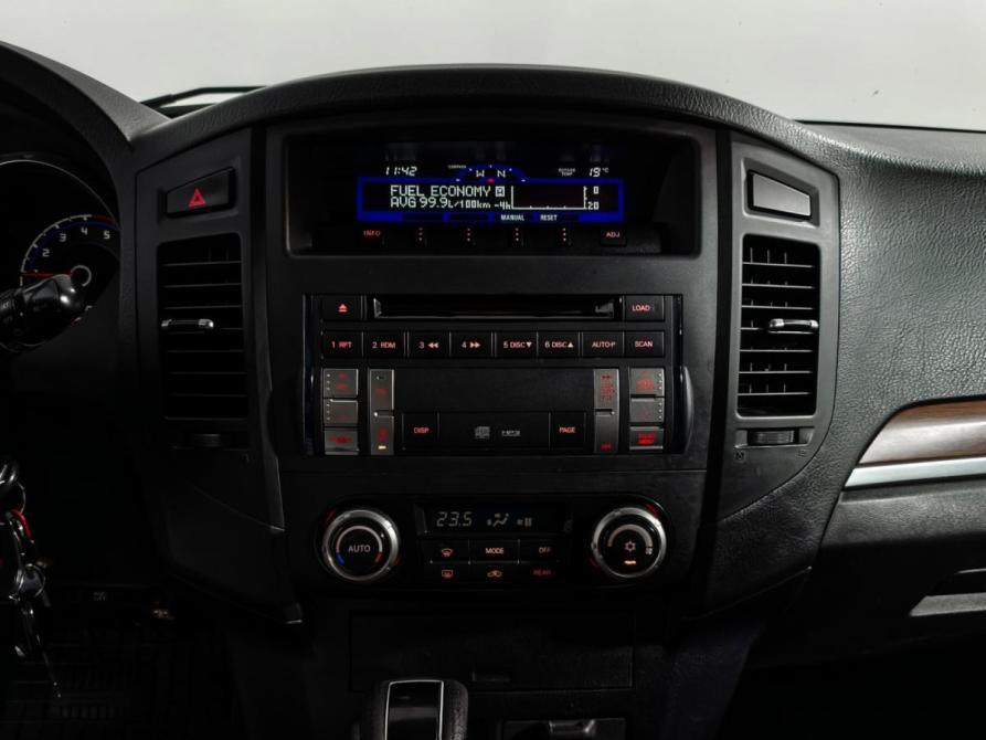Mitsubishi Pajero IV Санкт-Петербург  - изображение 16