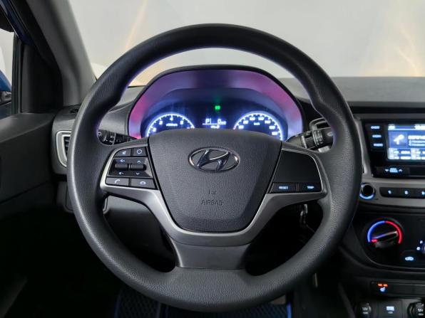 Hyundai Solaris II Рестайлинг с пробегом 2020 года, цена 1 455 000 рублей, 76040 км, седан, Автокод Объявления