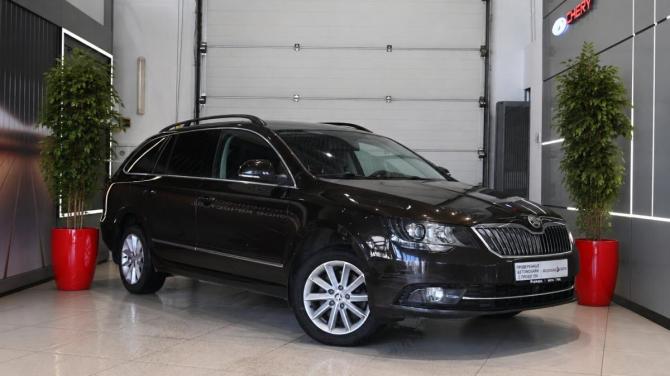 Skoda Superb II Рестайлинг с пробегом 2013 года, цена 1 450 000 рублей, 131371 км, универсал, Автокод Объявления
