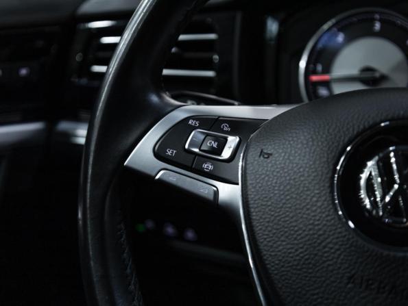 Volkswagen Touareg III с пробегом 2019 года, цена 4 599 777 рублей, 60670 км, внедорожник, Автокод Объявления