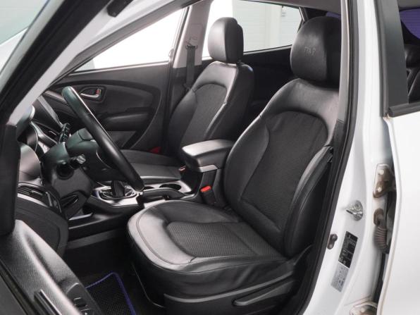 Hyundai ix35 I с пробегом 2011 года, цена 1 250 000 рублей, 115217 км, внедорожник, Автокод Объявления