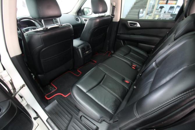 Nissan Pathfinder IV с пробегом 2015 года, цена 1 900 000 рублей, 162090 км, внедорожник, Автокод Объявления