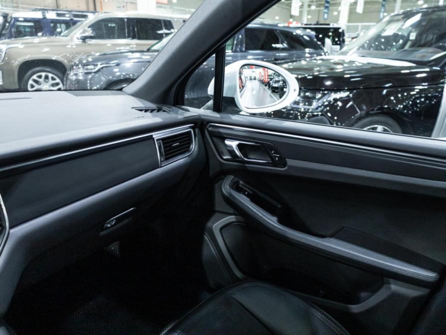 Porsche Macan I Санкт-Петербург  - изображение 24