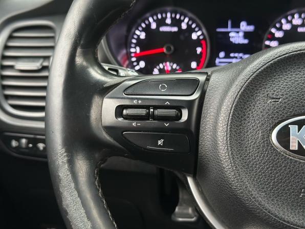 Kia Rio IV с пробегом 2017 года, цена 1 080 000 рублей, 103866 км, седан, Автокод Объявления