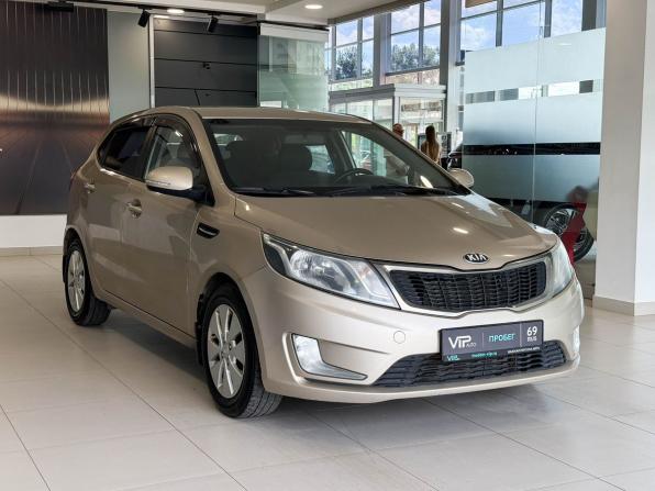 Kia Rio III с пробегом 2013 года, цена 767 000 рублей, 192032 км, хэтчбек, Автокод Объявления