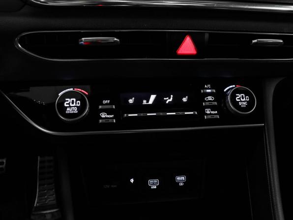 Hyundai Sonata VIII (DN8) с пробегом 2020 года, цена 2 089 000 рублей, 84277 км, седан, Автокод Объявления