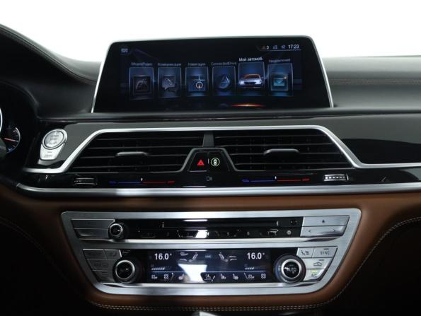 BMW 7 серии VI (G11/G12) с пробегом 2016 года, цена 2 930 000 рублей, 180261 км, седан, Автокод Объявления