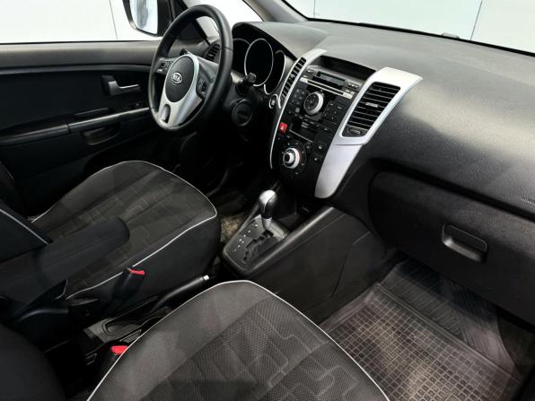 Kia Venga I с пробегом 2011 года, цена 880 000 рублей, 125000 км, минивэн, Автокод Объявления