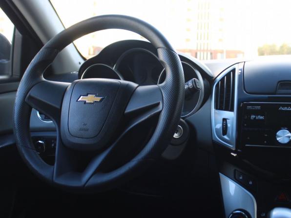 Chevrolet Cruze I Рестайлинг с пробегом 2014 года, цена 739 000 рублей, 94234 км, хэтчбек, Автокод Объявления