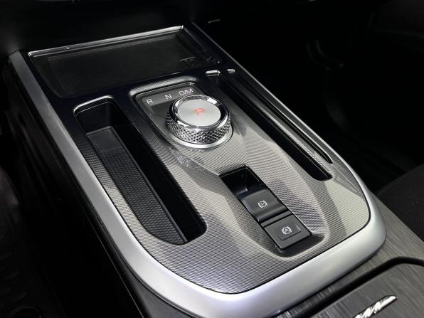Haval Jolion I с пробегом 2023 года, цена 1 950 000 рублей, 32301 км, внедорожник, Автокод Объявления