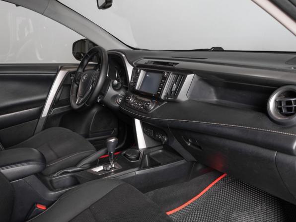 Toyota RAV4 IV (XA40) Рестайлинг с пробегом 2017 года, цена 2 318 500 рублей, 159400 км, внедорожник, Автокод Объявления