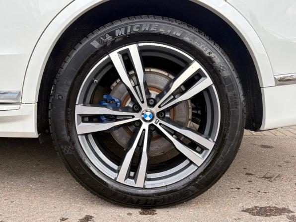 BMW X7 I (G07) с пробегом 2022 года, цена 9 650 000 рублей, 72464 км, внедорожник, Автокод Объявления