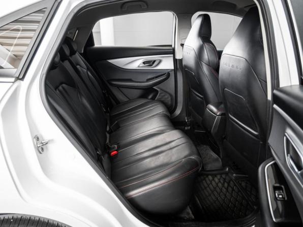 BAIC U5 Plus с пробегом 2023 года, цена 1 245 000 рублей, 41216 км, седан, Автокод Объявления