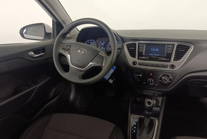Hyundai Solaris II Рестайлинг с пробегом 2021 года, цена 1 650 000 рублей, 76776 км, седан, Автокод Объявления