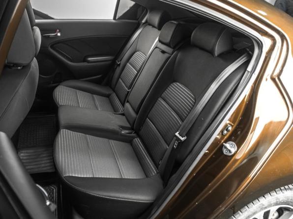 Kia Cerato III Рестайлинг (Classic) с пробегом 2017 года, цена 1 369 000 рублей, 164177 км, седан, Автокод Объявления