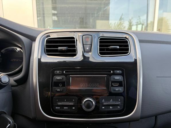 Renault Logan II с пробегом 2014 года, цена 495 000 рублей, 229283 км, седан, Автокод Объявления