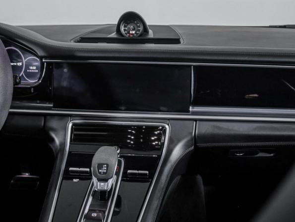 Porsche Panamera II с пробегом 2019 года, цена 7 050 000 рублей, 138049 км, универсал, Автокод Объявления