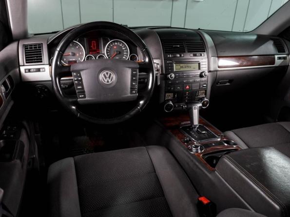 Volkswagen Touareg I Рестайлинг с пробегом 2008 года, цена 1 279 000 рублей, 177264 км, внедорожник, Автокод Объявления