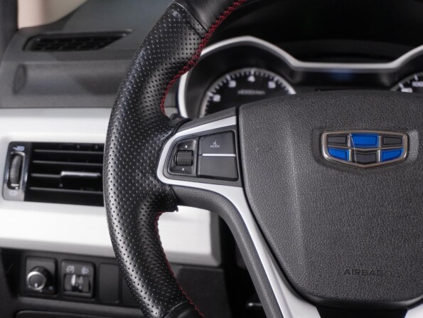 Geely Atlas I с пробегом 2020 года, цена 1 619 000 рублей, 84812 км, внедорожник, Автокод Объявления