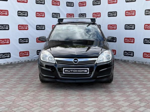 Opel Astra H Рестайлинг с пробегом 2008 года, цена 429 990 рублей, 259801 км, седан, Автокод Объявления