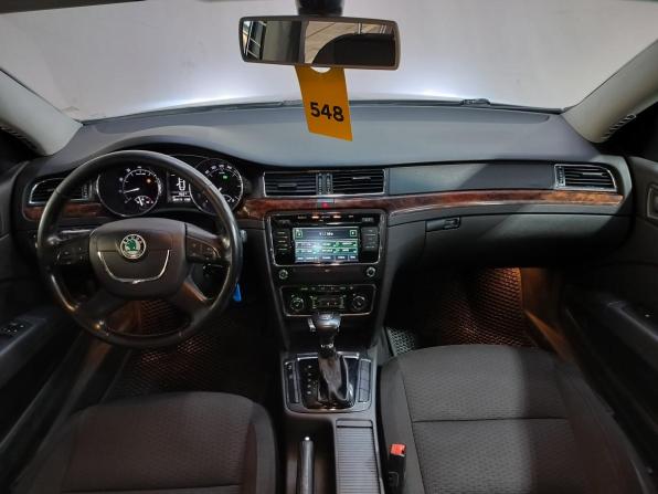 Skoda Superb II с пробегом 2011 года, цена 650 000 рублей, 241000 км, лифтбек, Автокод Объявления