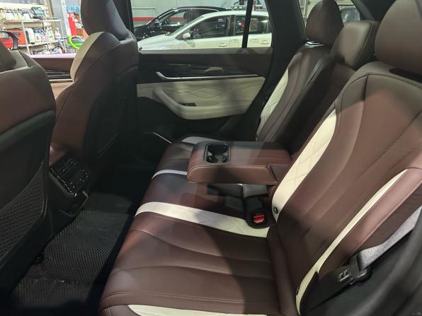 Geely Monjaro I с пробегом 2024 года, цена 3 299 990 рублей, 68120 км, внедорожник, Автокод Объявления
