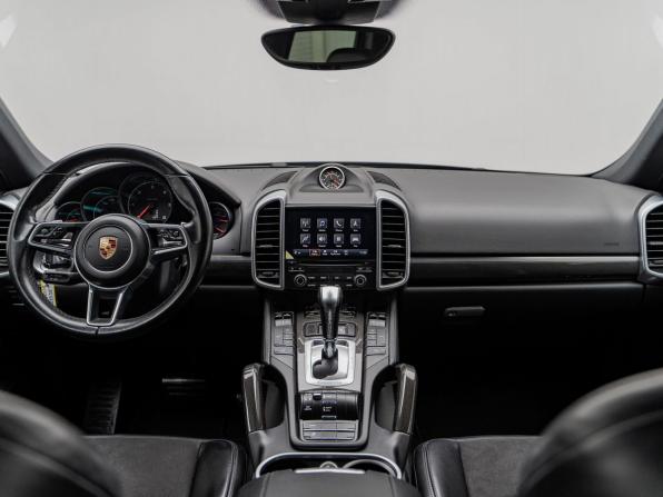 Porsche Cayenne II Рестайлинг (958) с пробегом 2016 года, цена 4 490 000 рублей, 88996 км, внедорожник, Автокод Объявления