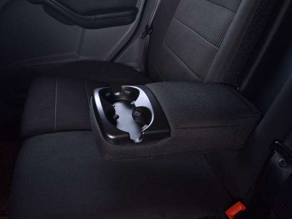 Ford Focus II Рестайлинг с пробегом 2010 года, цена 679 995 рублей, 252115 км, седан, Автокод Объявления