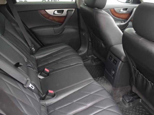 Infiniti QX70 с пробегом 2013 года, цена 2 550 000 рублей, 78800 км, внедорожник, Автокод Объявления