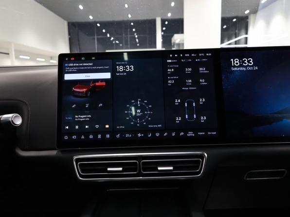 Li Auto (Lixiang) L7 I с пробегом 2023 года, цена 4 695 000 рублей, 93953 км, внедорожник, Автокод Объявления