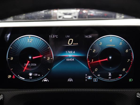 Mercedes-Benz A-Класс IV (W177) с пробегом 2018 года, цена 2 799 000 рублей, 66400 км, хэтчбек, Автокод Объявления