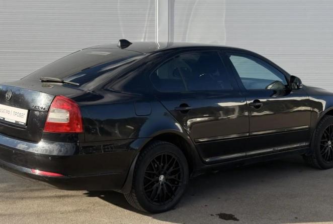 Skoda Octavia II (A5) Рестайлинг с пробегом 2011 года, цена 710 000 рублей, 205299 км, лифтбек, Автокод Объявления